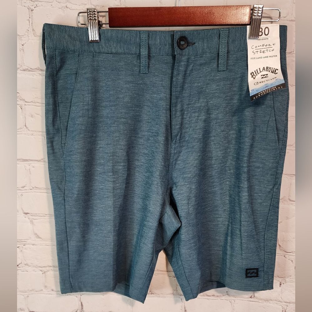 Men's Billabong hybrid shorts, size 30